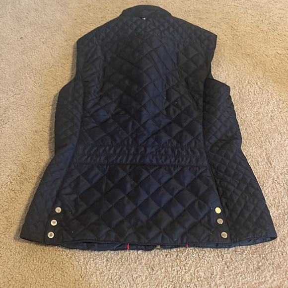Blue lightweight puffer vest. - Picture 2 of 4